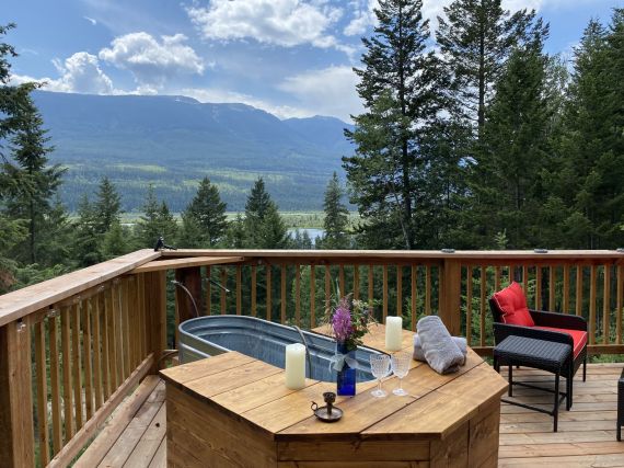 Ridgeline Cabin Bath